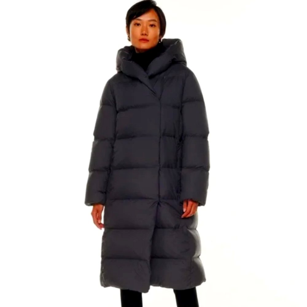 NWT Aritzia Babaton Goose Down Duvet Puffer Coat Size Large